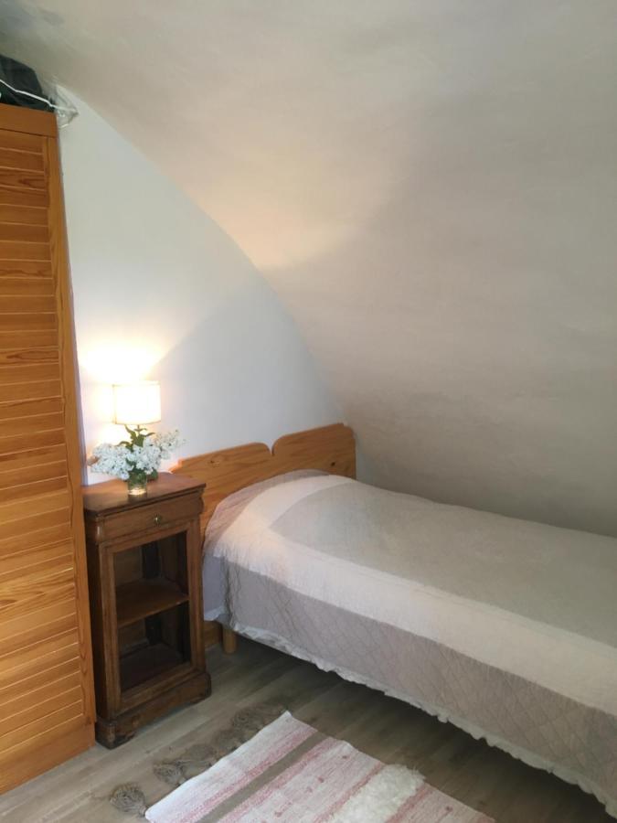 Bed and Breakfast La Ferme De Valauris Систерон Экстерьер фото